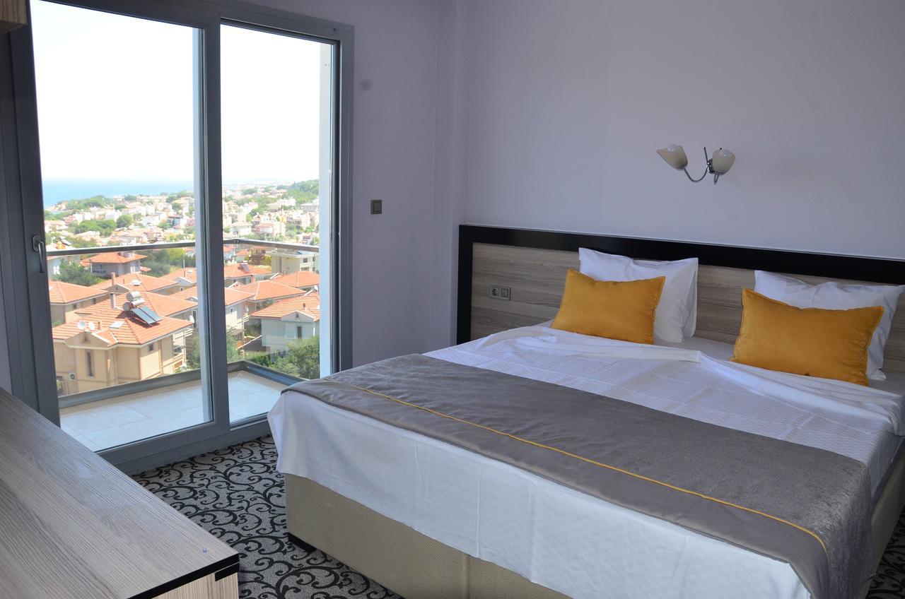 Elisa Hotel Ayvalik Exterior photo