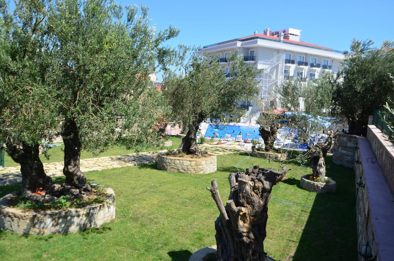 Elisa Hotel Ayvalik Exterior photo